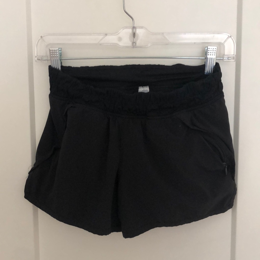 Ivivva black shorts